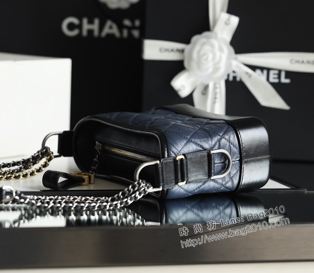 Chanel專櫃新款黑藍菱格紋Gabrielle鏈條肩背女包 香奈兒小號原廠皮流浪包 djc5282